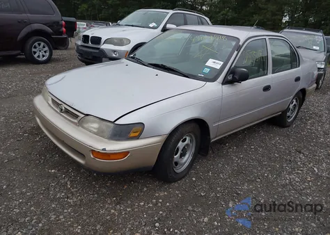 1997 Toyota Corolla Std из США, поврежденный, VIN 2T1BA02E7VC162834